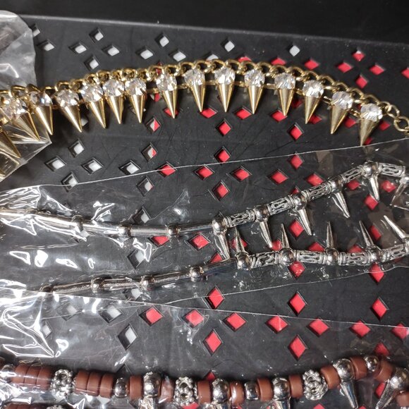 Lot Of Spike Necklaces And Earrings CDK14 - Picture 6 of 9